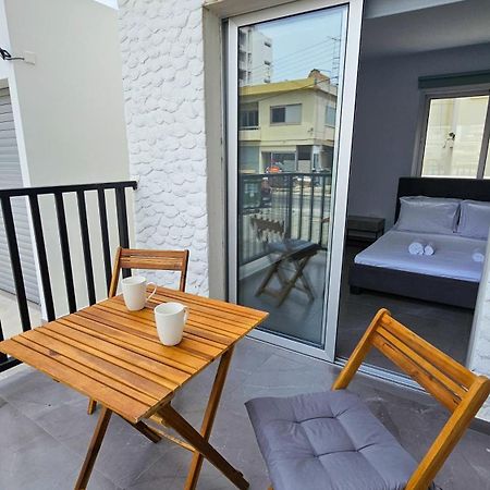 Eviathe Apartments Larnaca Esterno foto