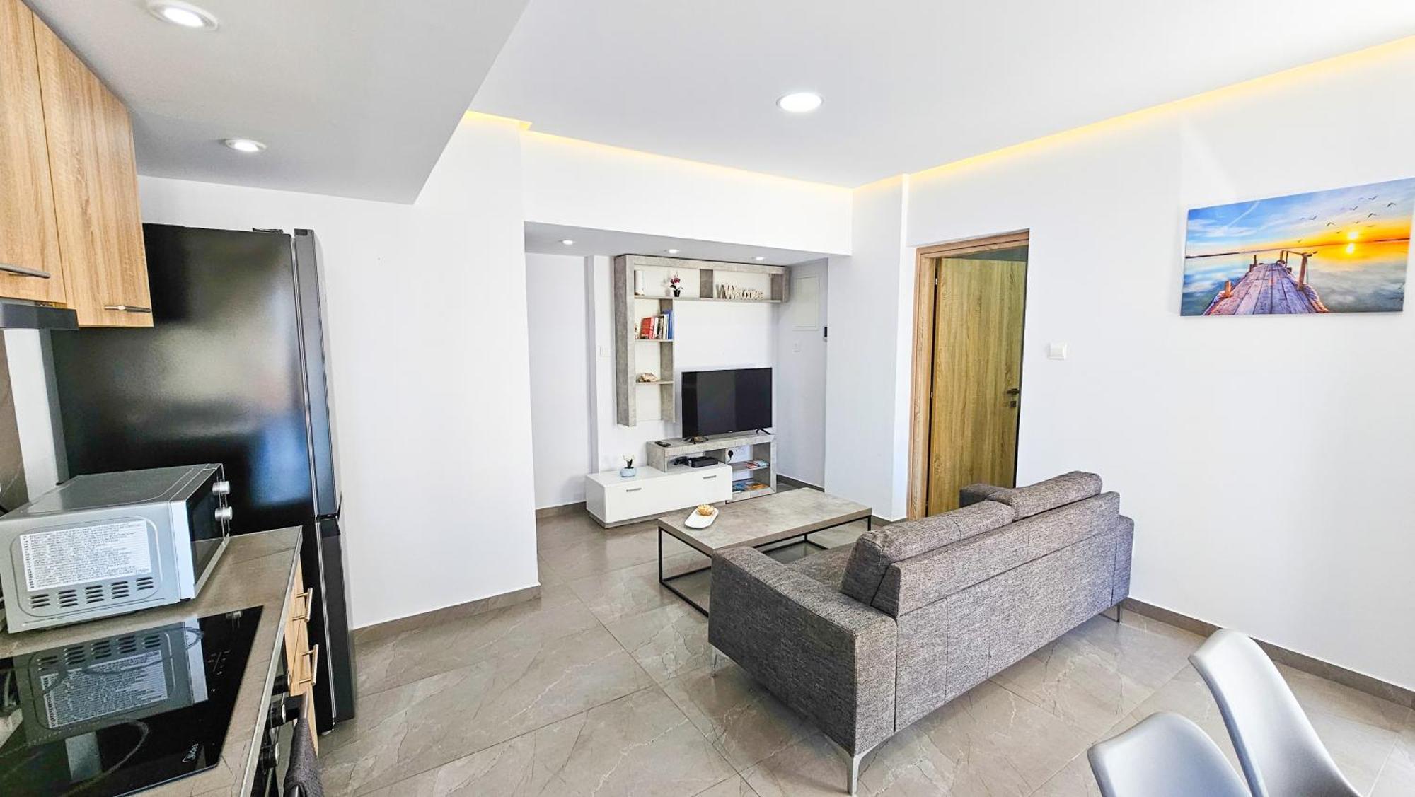 Eviathe Apartments Larnaca Esterno foto