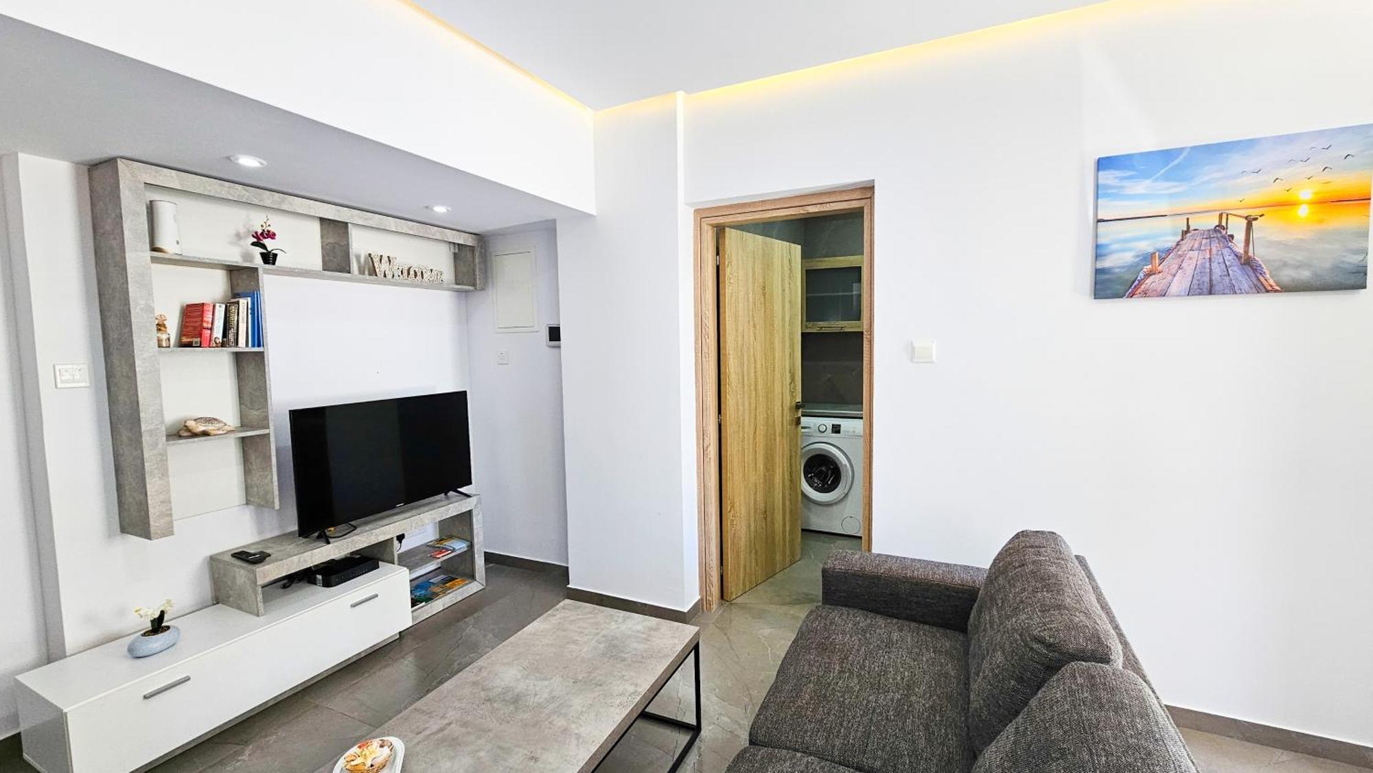Eviathe Apartments Larnaca Esterno foto